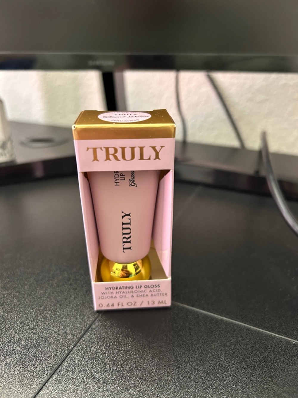 Truly Hydrating Lip Gloss Glazed Donut